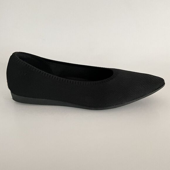 Vivaia Flats Size 42 US 10.5M Black Point-toe Slip-on Washable Travel - Picture 2 of 13